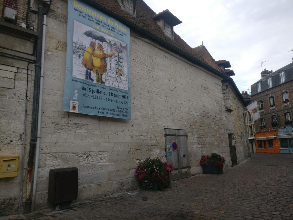 Studio centre historique Honfleur Extérieur photo